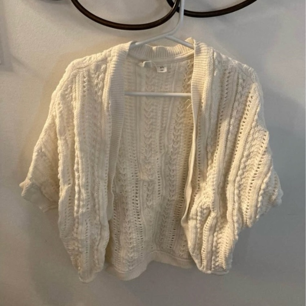 Girls Cardigan Sweater (GAP)
- Size 6-7